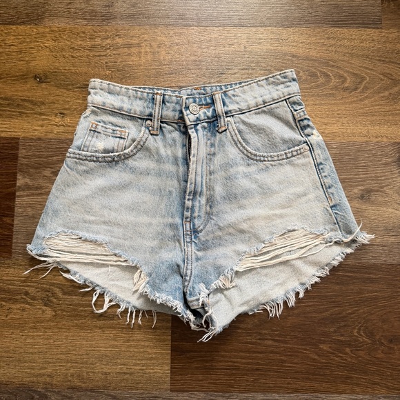 Zara Pants - zara shorts